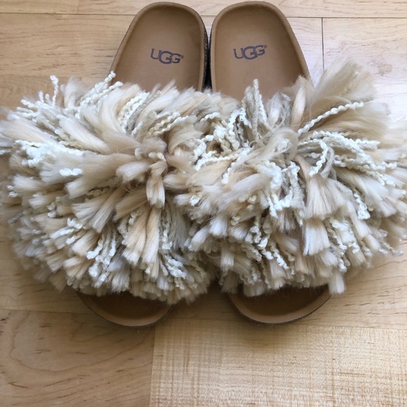 UGG Shoes - UGG Cindy Shaggy Slides